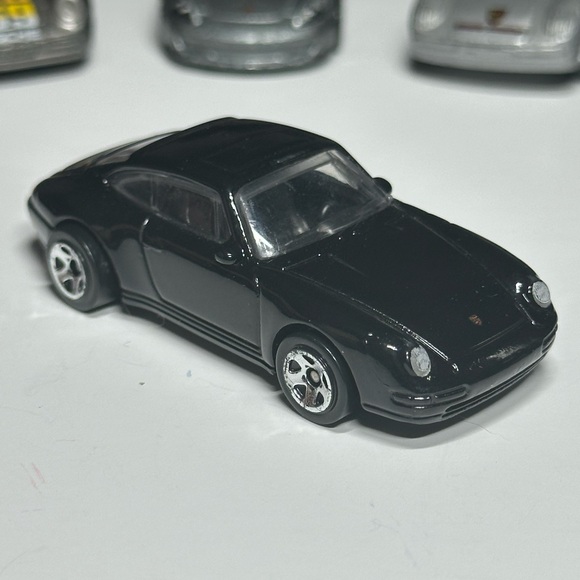 Hot wheels Porsches 5 car lot Die-Cast Toy Car Set - Silver, Blue, Black - Picture 12 of 14